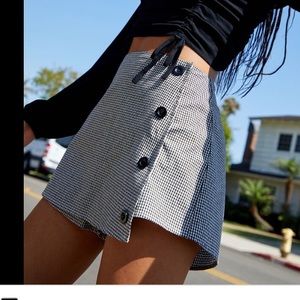 NWT plaid skort